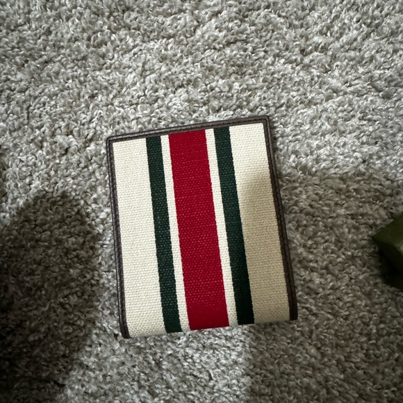 Gucci bi fold wallet - Picture 4 of 7